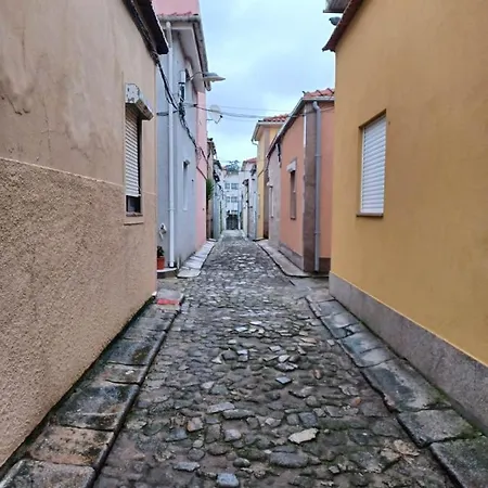 בית נופש Casa Do Barqueiro - *